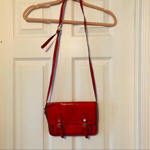 STEVE MADDEN vegan patent leather red cross body buckle purse